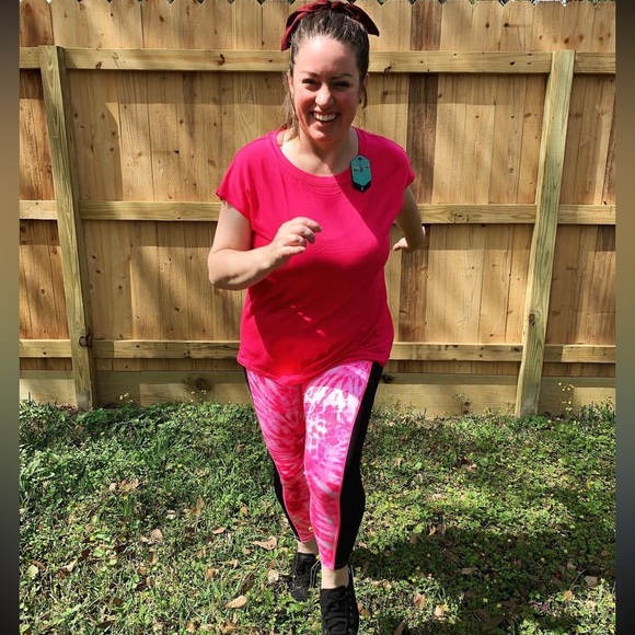 Bundle of 2 Lularoe Workout Pants Fearless, Capri and Full length - Picture 3 of 9